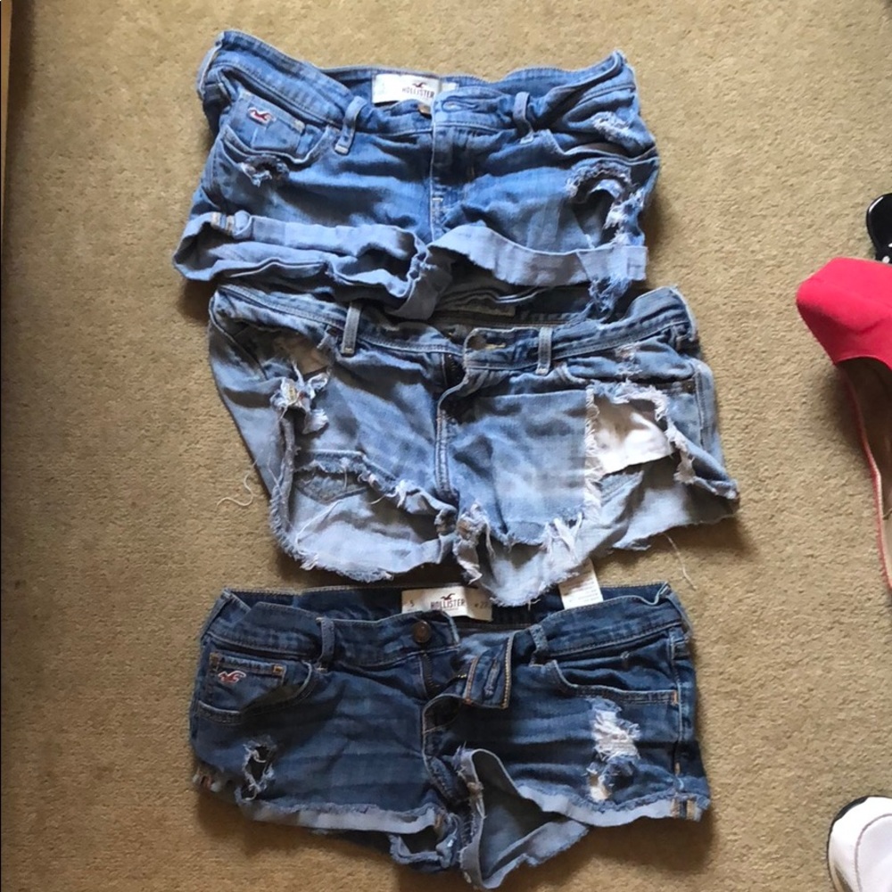 Hollister jean shorts, low rise